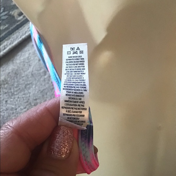 PINK Victoria Secret bikini top multicolor S/P 💕 zigzags pink turquoise … - Picture 9 of 11